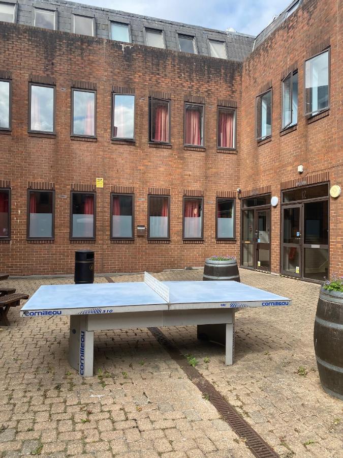 Charming Rooms For Students Only, Cricklewood Lane - Sk London Exterior foto